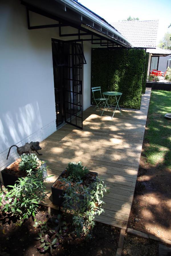 Ena Guesthouse Johannesburg Exterior photo