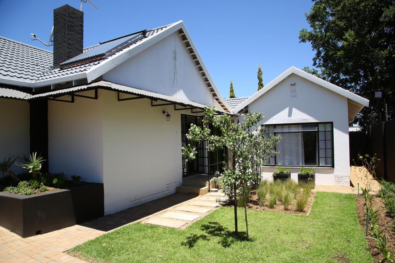 Ena Guesthouse Johannesburg Exterior photo